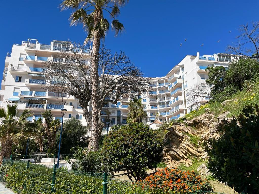 Lyrioshomes Precioso Apartamento Puerto De Estepona Exterior photo
